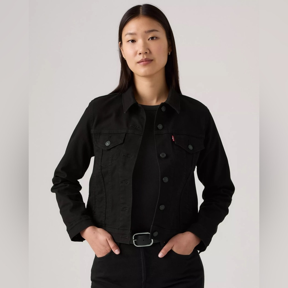 Levi’s Women’s Original Trucker Jacket